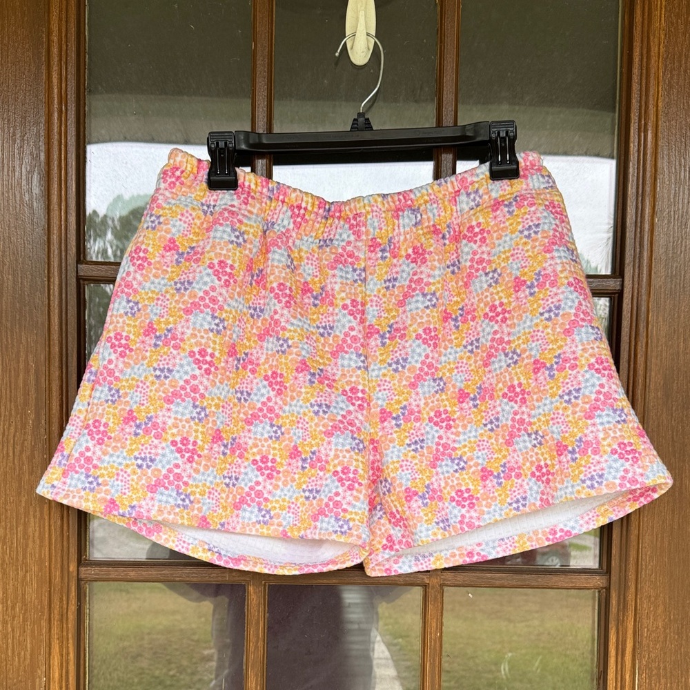 Vibrant Floral Women's Athletic Shorts
